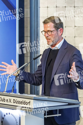 Mittelstand Defense Forum der Initiative 'Mission 2044' in Düsseldorf