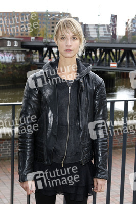 Fototermin 'Frau ohne Namen' in Hamburg