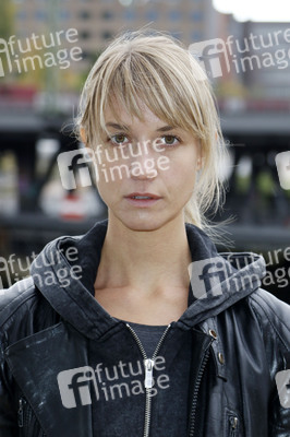 Fototermin 'Frau ohne Namen' in Hamburg