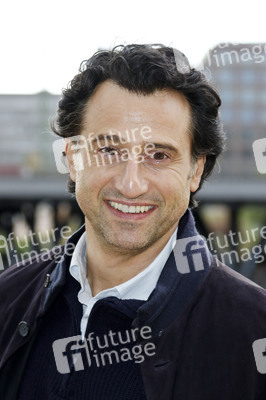 Fototermin 'Frau ohne Namen' in Hamburg