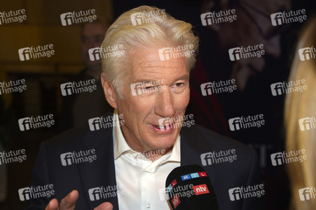 Filmpremiere 'Weisheit des Glücks' in Berlin