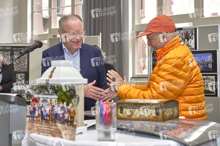 Ausstellungseröffnung '25 Jahre EXPO 2000 - Bilder einer Weltausstellung' in Hannover