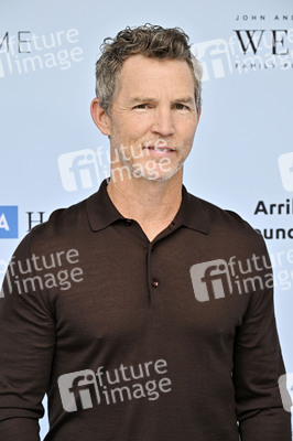 Rape Treatment Center and Stuart House Brunch mit dem Cast von 'The Pitt' in Los Angeles