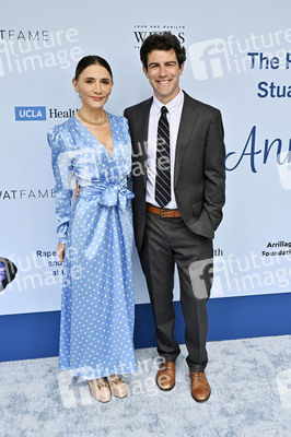 Rape Treatment Center and Stuart House Brunch mit dem Cast von 'The Pitt' in Los Angeles