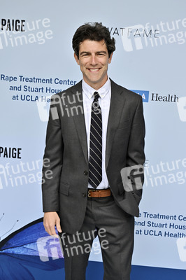 Rape Treatment Center and Stuart House Brunch mit dem Cast von 'The Pitt' in Los Angeles