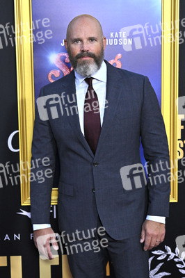 Closing Ceremony und Filmpremiere 'Song Sung Blue', AFI Fest 2025 in Los Angeles