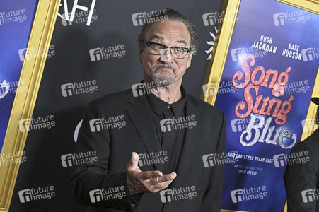 Closing Ceremony und Filmpremiere 'Song Sung Blue', AFI Fest 2025 in Los Angeles