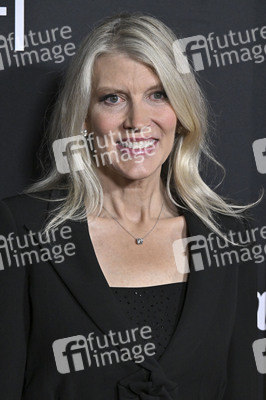 Closing Ceremony und Filmpremiere 'Song Sung Blue', AFI Fest 2025 in Los Angeles