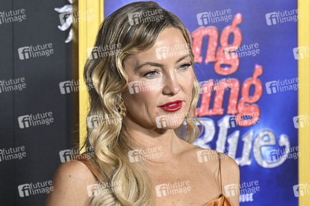 Closing Ceremony und Filmpremiere 'Song Sung Blue', AFI Fest 2025 in Los Angeles