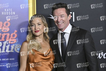 Closing Ceremony und Filmpremiere 'Song Sung Blue', AFI Fest 2025 in Los Angeles