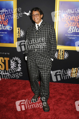 Closing Ceremony und Filmpremiere 'Song Sung Blue', AFI Fest 2025 in Los Angeles