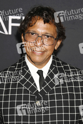 Closing Ceremony und Filmpremiere 'Song Sung Blue', AFI Fest 2025 in Los Angeles