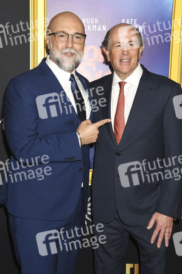 Closing Ceremony und Filmpremiere 'Song Sung Blue', AFI Fest 2025 in Los Angeles