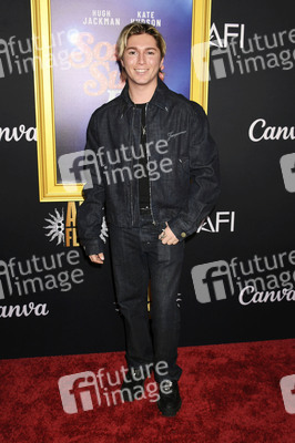 Closing Ceremony und Filmpremiere 'Song Sung Blue', AFI Fest 2025 in Los Angeles