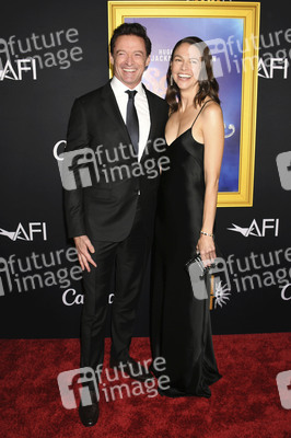 Closing Ceremony und Filmpremiere 'Song Sung Blue', AFI Fest 2025 in Los Angeles