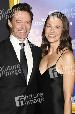 Closing Ceremony und Filmpremiere 'Song Sung Blue', AFI Fest 2025 in Los Angeles