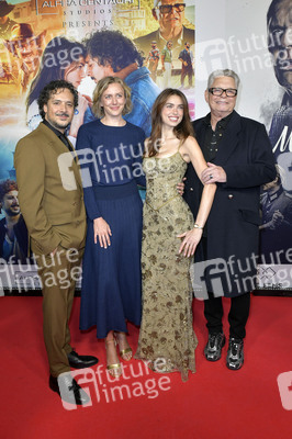 Filmpremiere 'Make Me Feel' in Berlin