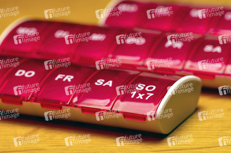 Symbolfoto Pillenbox