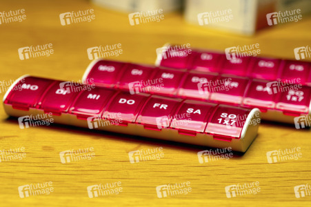 Symbolfoto Pillenbox