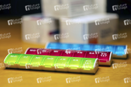 Symbolfoto Pillenbox