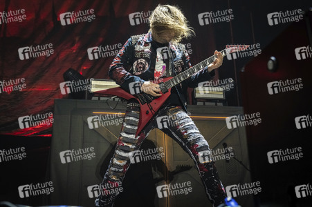 Konzert von Beast in Black in Hambung