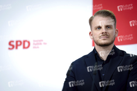 Pressekonferenz mit dem SPD-Generalsekretär in Berlin