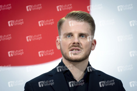 Pressekonferenz mit dem SPD-Generalsekretär in Berlin