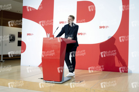 Pressekonferenz mit dem SPD-Generalsekretär in Berlin
