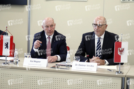 Pressekonferenz nach der gemeinsamen Kabinettssitzung der Landesregierungen von Berlin und Brandenburg in Potsdam