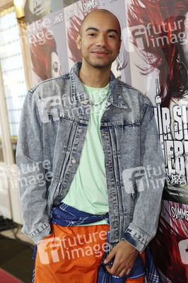 Pressekonferenz zum Musical 'Wir sind am Leben' in Berlin