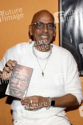 Buchpremiere von Pierre Sanoussi-Bliss in Berlin