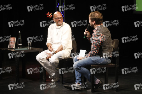 Buchpremiere von Pierre Sanoussi-Bliss in Berlin