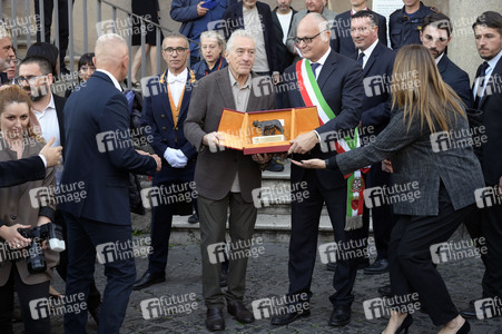 Verleihung des Lupa Capitolina an Robert De Niro in Rom