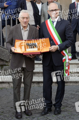 Verleihung des Lupa Capitolina an Robert De Niro in Rom