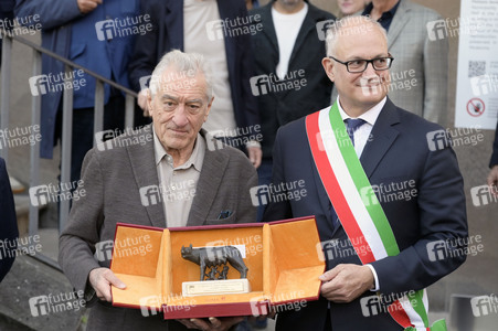 Verleihung des Lupa Capitolina an Robert De Niro in Rom