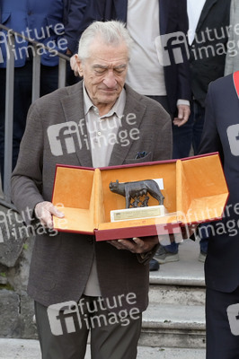 Verleihung des Lupa Capitolina an Robert De Niro in Rom