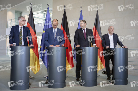 Pressestatement im Anschluss an den Stahlgipfel in Berlin