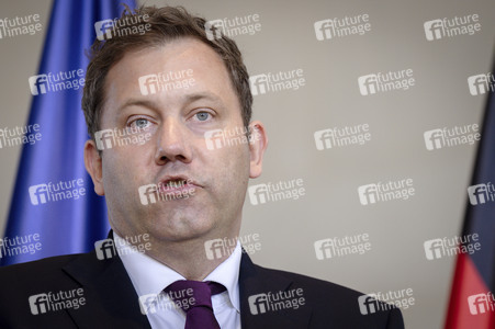 Pressestatement im Anschluss an den Stahlgipfel in Berlin