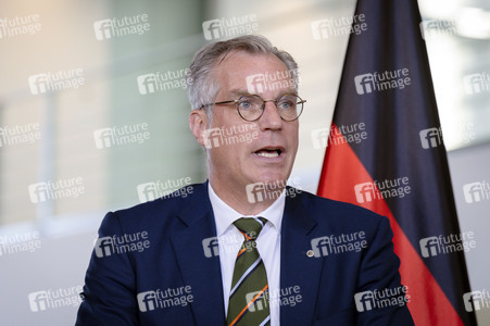 Pressestatement im Anschluss an den Stahlgipfel in Berlin