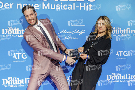 Musicalpremiere 'Mrs. Doubtfire' in Düsseldorf