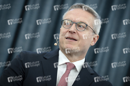 Pressekonferenz zum Thema neue i-kfz-App in Berlin