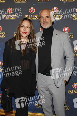 Gala-Premiere der Palazzo Dinner Show 2025 in Berlin