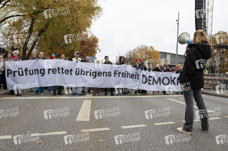 PRÜF! - Auftakt-Demo in Hamburg