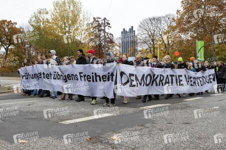PRÜF! - Auftakt-Demo in Hamburg