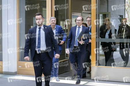 Bundespressekonferenz 'Vorstellung des BSI-Lageberichts 2025' in Berlin