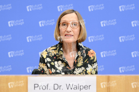 Bundespressekonferenz 'UNICEF-Bericht zur Lage der Kinder in Deutschland 2025' in Berlin