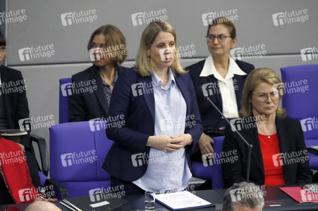 39. Sitzung des Deutschen Bundestages in Berlin