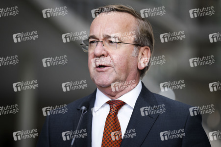 Pressekonferenz zur Weltraumsicherheitsstrategie der Bundesregierung in Berlin