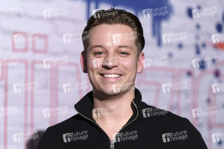 Serienscreening 'Frier und Fünfzig - Am Ende meiner Tage' in München