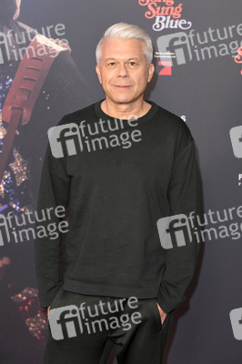 Filmpremiere 'Song Sung Blue' in Berlin